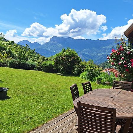 Eco-Logis Mad'In Belledonne Panzió Theys Kültér fotó