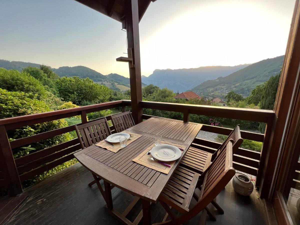 Eco-Logis Mad'In Belledonne Panzió Theys Kültér fotó