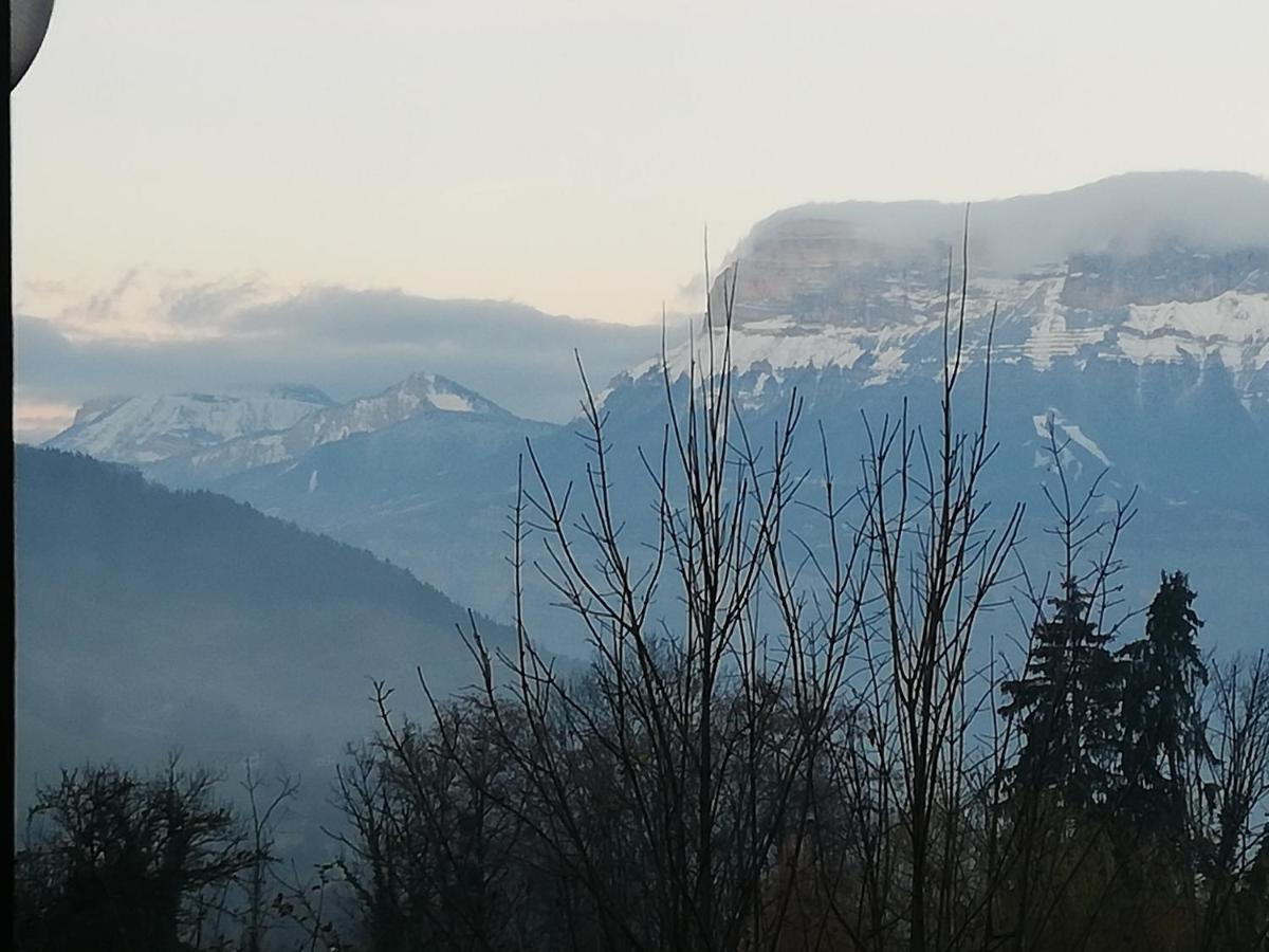 Eco-Logis Mad'In Belledonne Panzió Theys Kültér fotó